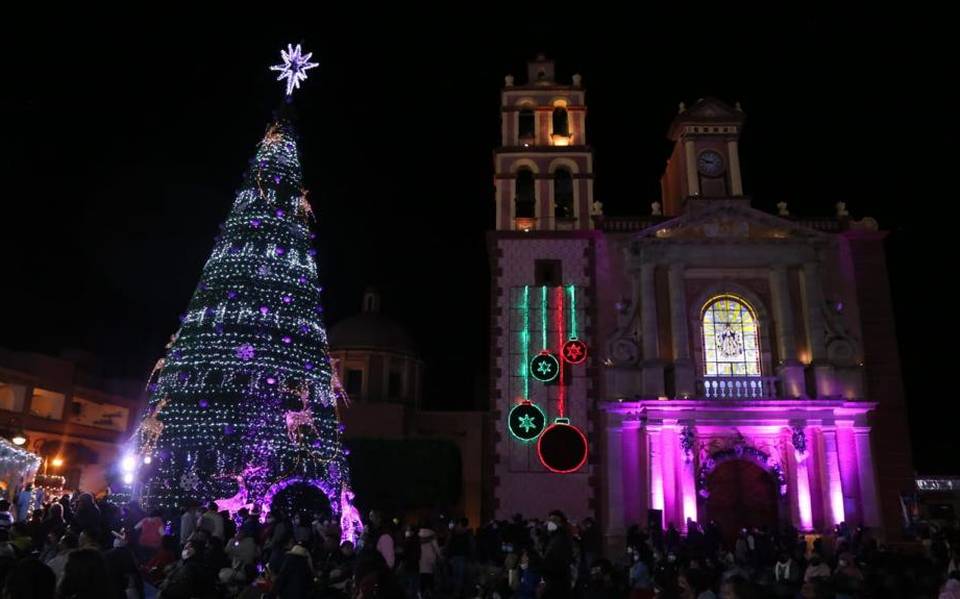 Encienden Árbol de los Deseos en Tequisquiapan - El Sol de San Juan del Río  | Noticias Locales, Policiacas, de México, Querétaro y el Mundo