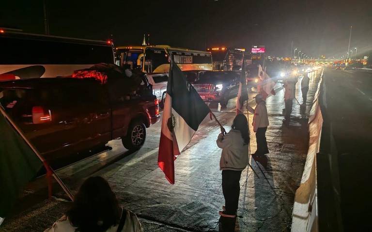 Alistan regreso de caravana de migrantes El Sol de San Juan del